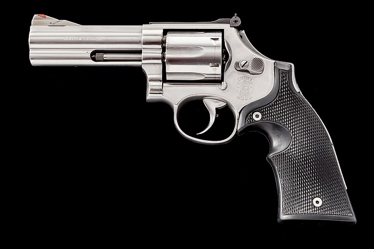 S&W 66 DAO Revolver